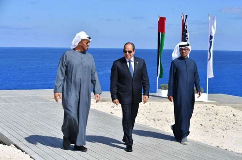 خط أحمر