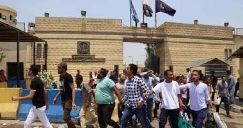 خط أحمر