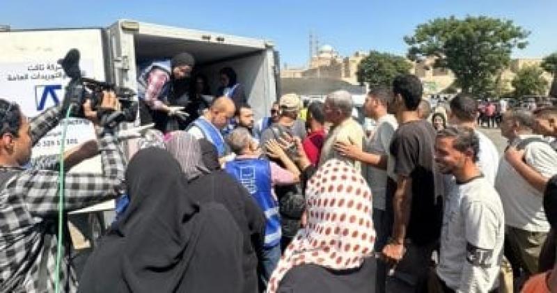 حياة كريمة تطرح اللحوم بأسعار مخفضة بالأسمرات وحلوان