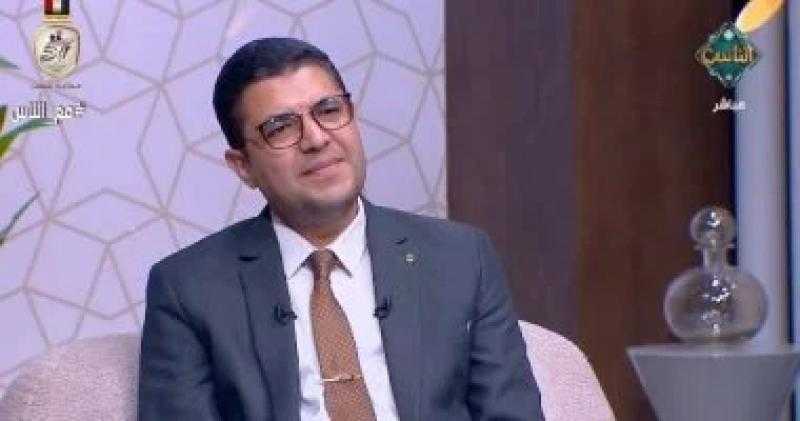 مدير مركز الأزهر للفلك الشرعي: العلم يثبت ما جاء به القرآن من 1400 سنة