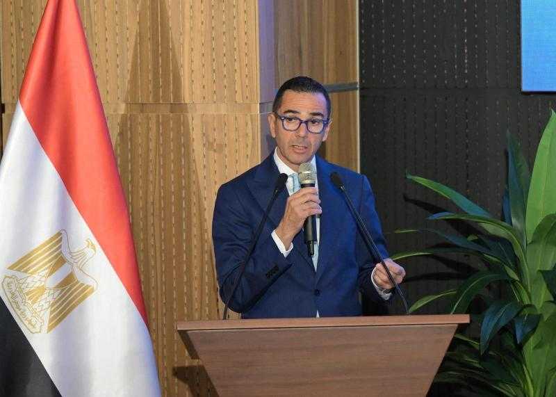 الحكومة تكشف تفاصيل جديدة عن إسقاط الضريبة عن الشركات الخاسرة