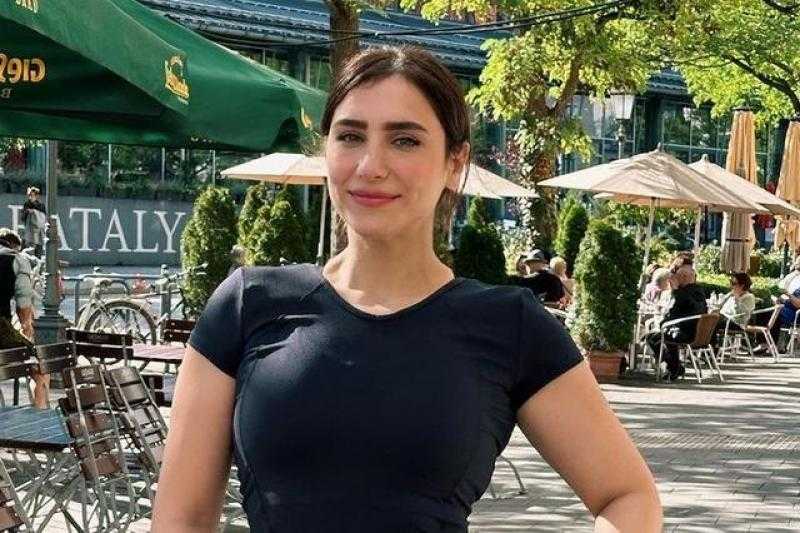 تفاصيل جديدة في واقعة التحرش بالفنانة هلا السعيد