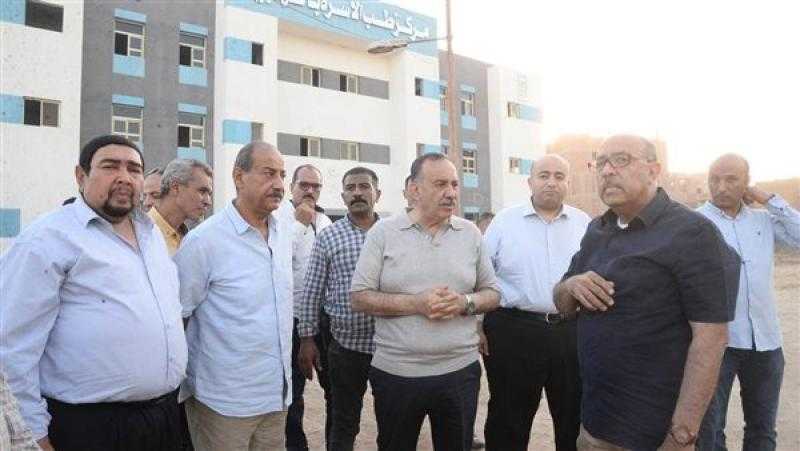 محافظ أسيوط يتفقد التشطيبات النهائية لوحدة طب الأسرة بالشهابية