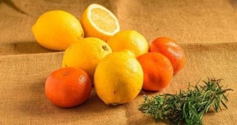 ليمونة واحدة يوميًا تعالج القلق وتبعدك عن الاكتئاب