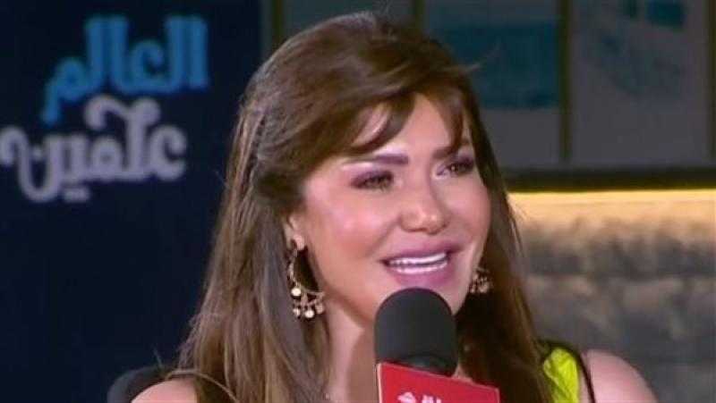 لقاء سويدان: أنا سينجل ماما.. وأرفض دخول ابنتي الوسط الفني