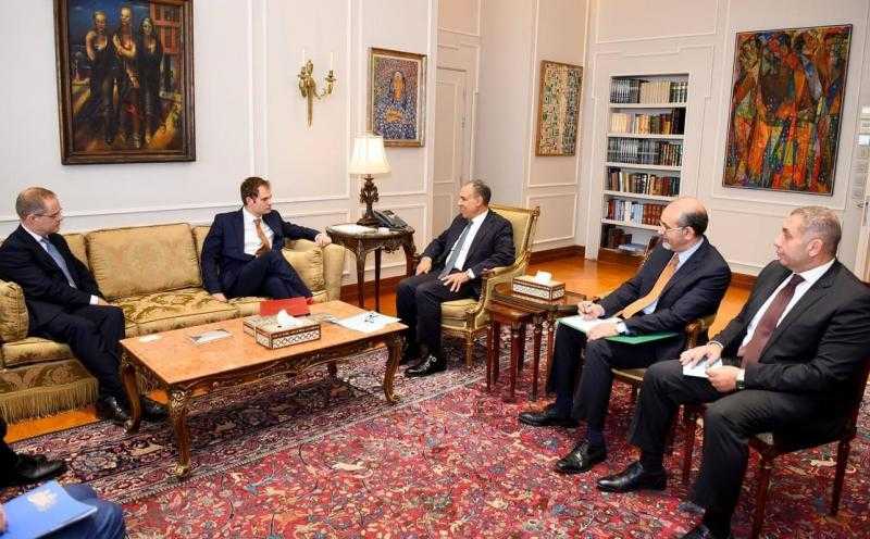 وزير الخارجية والهجرة يستقبل وزير الدولة البريطانى للشرق الأوسط وشمال إفريقيا السيد ”هاميش فالكونر”