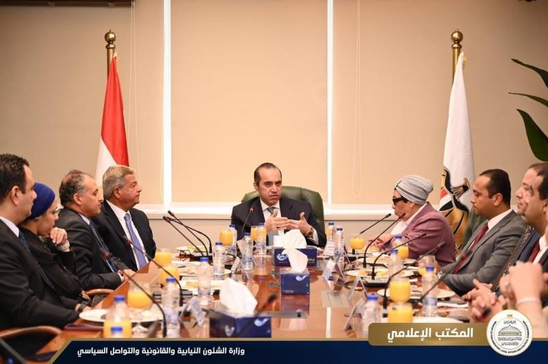 المستشار محمود فوزي يستقبل وفد التحالف الوطني للعمل الأهلي التنموي برئاسة الدكتور خالد عبد العزيز