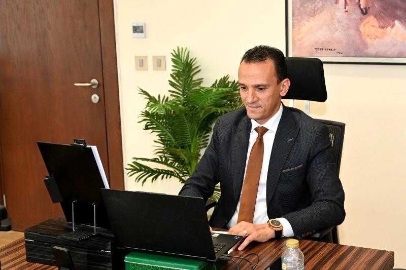 مساعد وزير الإسكان يعرض أجندة المنتدى الحضري العالمي على ممثلي المؤسسات الإعلامية الدولية|صور