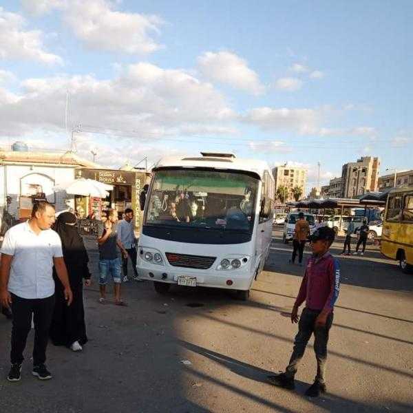 الدفع بـ6 أوتوبيسات وميكروباص إضافية لنقل الأهالي وطلاب الجامعة ببلطيم