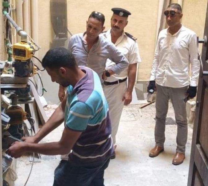 خط أحمر