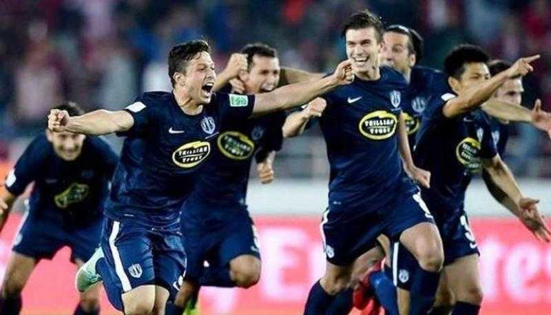 أوكلاند يفوز على بيركينهيد ويحصد لقبه العاشر في بطولة الدوري النيوزيلندي
