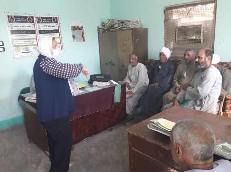 بيطري الأقصر تنظم ندوات لأصحاب الماشية حول التربية الوقائية والتحصينات