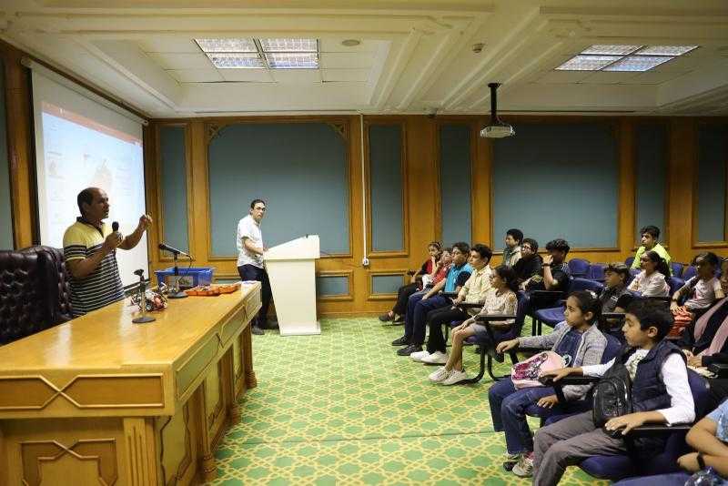 الأزهر يطلق دورة مجانية لتعليم مبادئ البرمجة وعلوم الروبوت للأطفال والشباب