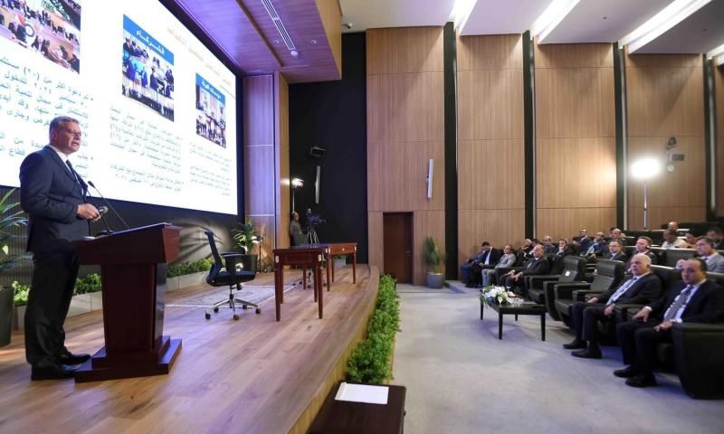 وزير البترول في الاجتماع الأسبوعي: عجلة تنمية الإنتاج بدأت في الدوران بالفعل مع وجود مؤشرات إيجابية.. حفر 77 بئرًا استكشافيًا.. إضافة احتياطيات بمقدار 71 مليون برميل زيت و680 مليار قدم مكعب غاز