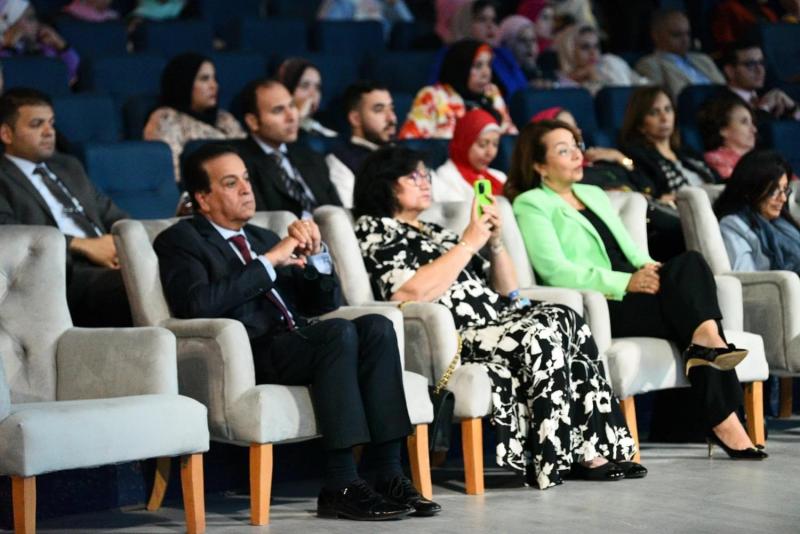 د خالد عبدالغفار يشيد بجهود الحكومة المصرية في تعزيز قضايا الصحة النفسية