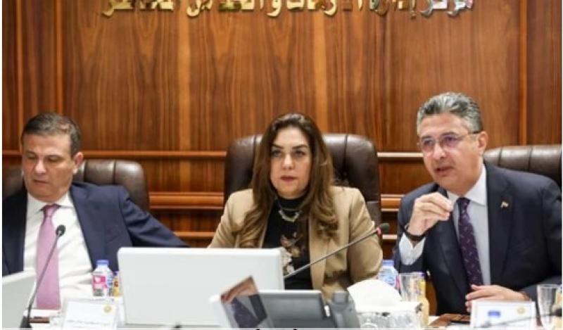 منال عوض: تشديد الرقابة على الأسواق للسيطرة على أي ارتفاعات غير مبررة