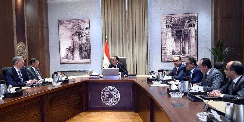 مدبولى يستعراض موقف إعلان الحيد المرجانى المصرى العظيم كمحمية طبيعية