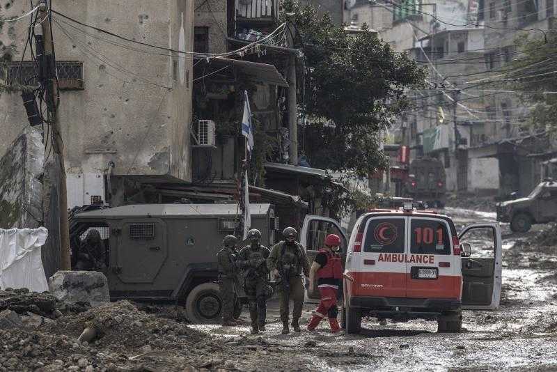 الدفاع المدني الفلسطيني: الاحتلال الإسرائيلي يقتل كل من يحاول تقديم الخدمة لأهالي شمال غزة