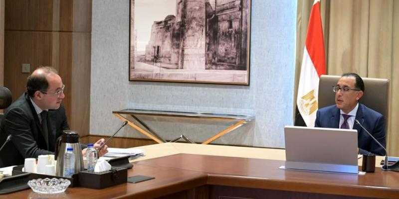 رئيس الوزراء يستعرض مع وزير المالية عدداً من ملفات العمل