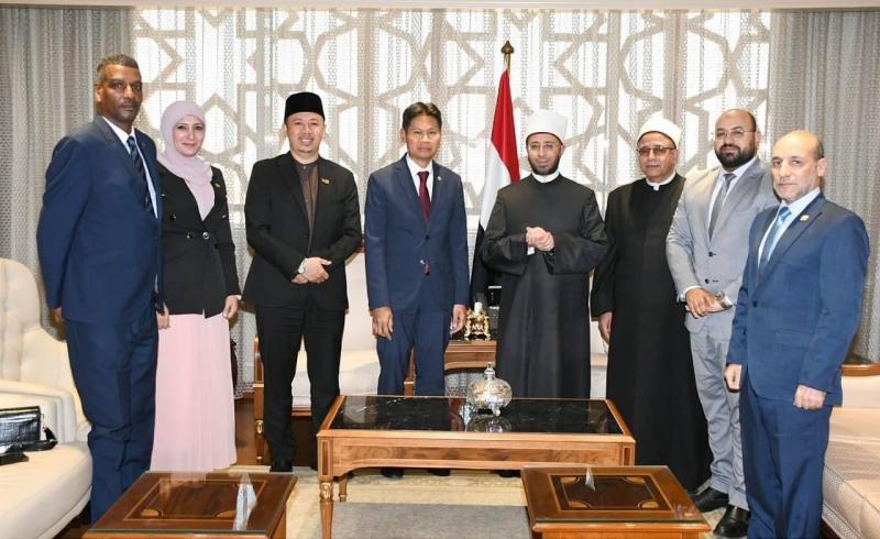 وزير الأوقاف يستقبل سفير سلطنة بروناي بالقاهرة والوفد المرافق له