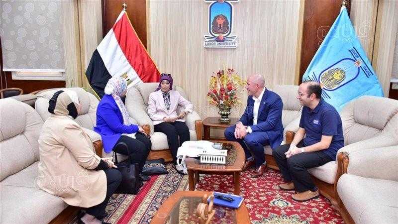 القائم بأعمال رئيس جامعة الأقصر تستقبل وفد المكتب الثقافي بالسفارة الأمريكية