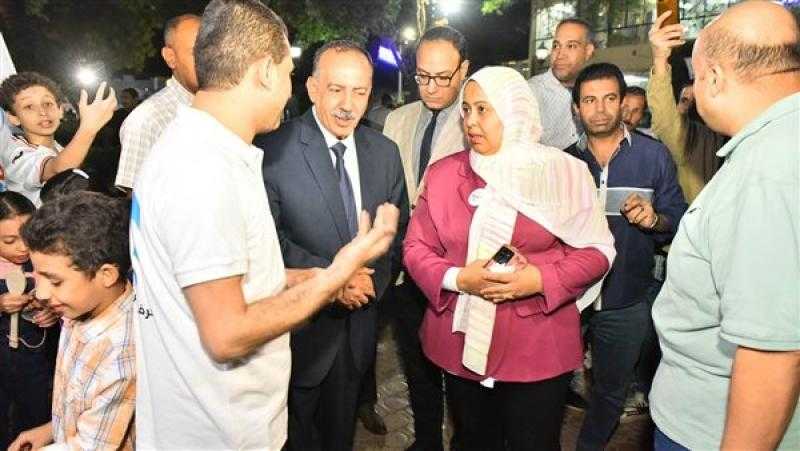 محافظ أسيوط يشهد فعالية حملة ”أتوبيس يلا كفالة”