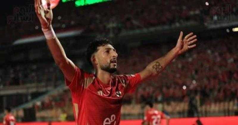الأهلي يحتفل بثلاثية العين فى كأس إنتركونتيننتال: هنا أبطال نصف العالم