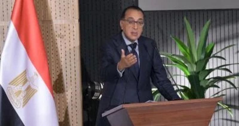 رئيس الوزراء: مذكرة التفاهم مع ”موانئ دبى العالمية” جاءت لرغبتهم فى وجود مقر إقليمى بمصر
