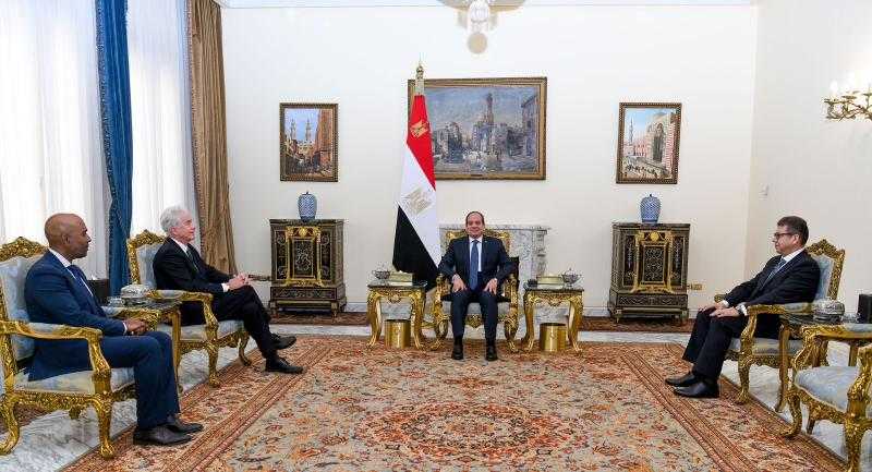 الرئيس السيسي يشدد على الدور المحوري الذي تقوم به وكالة الأونروا وضرورة عدم إعاقة عملها
