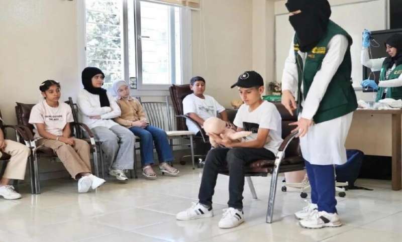 خط أحمر