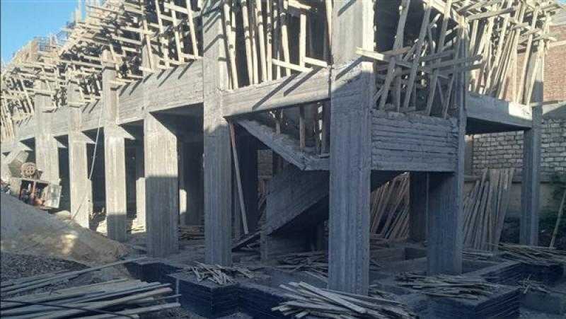محافظ أسيوط: تنفيذ توسعات بمدرسة بوق للتعليم الأساسي في القوصية لتقليل الكثافات الطلابية