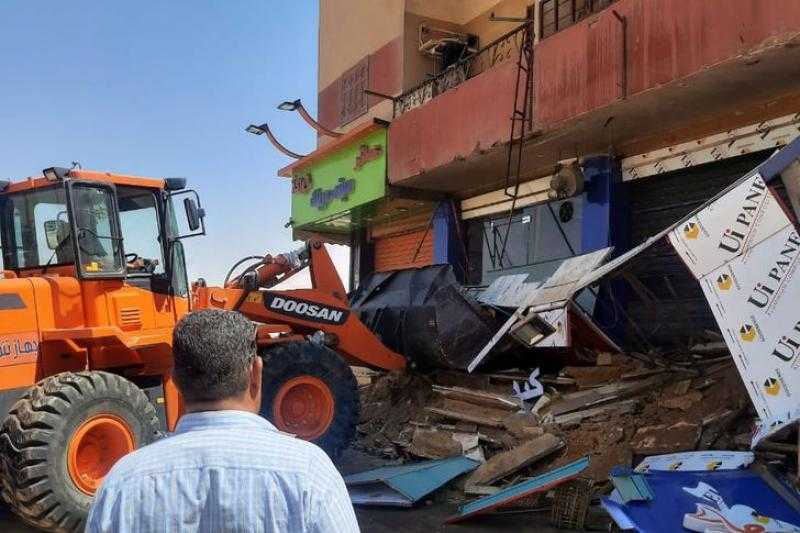 محافظ الشرقية: تكثيف حملات النظافة والتجميل وصيانة أعمدة الإنارة ورفع الإشغالات