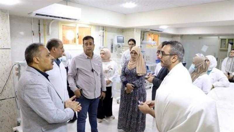 محافظ الشرقية يتابع سير العمل بمستشفى القنايات المركزي ويوجه بتوفير مقاعد انتظار واستراحات