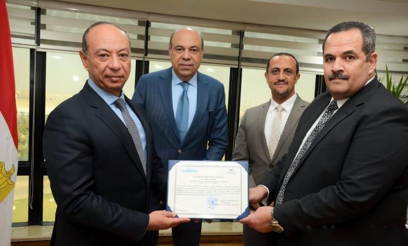 منح مطاري العلمين وسوهاج شهادة ترخيص واعتمادهم كمطارات دولية وتجديد ترخيص كل من مطاري الأقصر وبرج العرب الدوليين