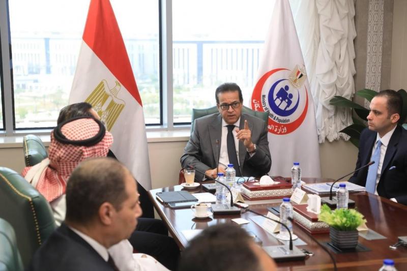 وزير الصحة يستقبل رئيس شركة إنترهيلث كندا لتعزيز الشراكة الصحية