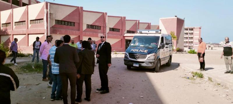 تحقيقات النيابة الإدارية فى واقعة مقتل طالب ببورسعيد: تلقى طعنة نافذة بالصدر أدت لوفاته