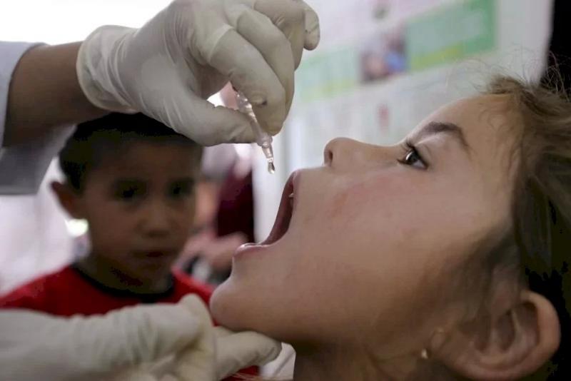 صحة فلسطين:تمديد الحملة الطارئة للتطعيم ضد مرض شلل الأطفال بغزة ليوم إضافى
