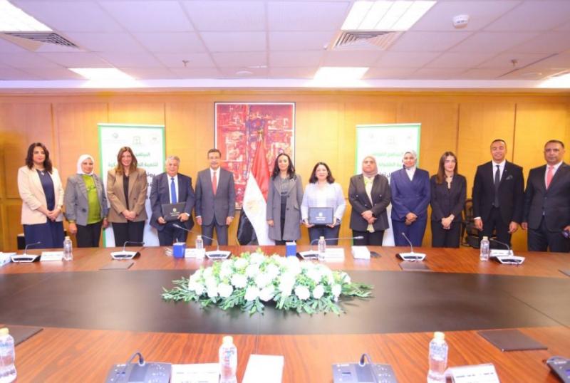 بروتوكول تعاون بين التضامن الاجتماعي وبنك التعمير والإسكان لتطوير 20 فصل حضانة بقيمة 10 ملايين جنيه