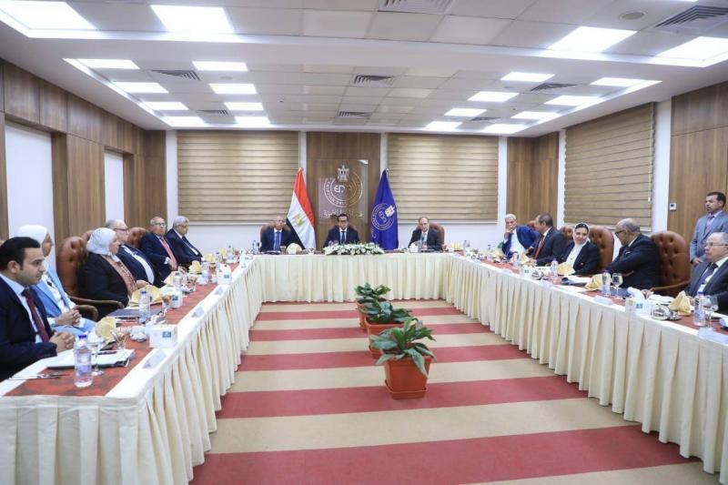 خلال اجتماع مجلس هيئة الدواء المصرية.. وزير الصحة: إستراتيجية ترشيد الاستهلاك ساهمت في حل أزمة نقص الأدوية