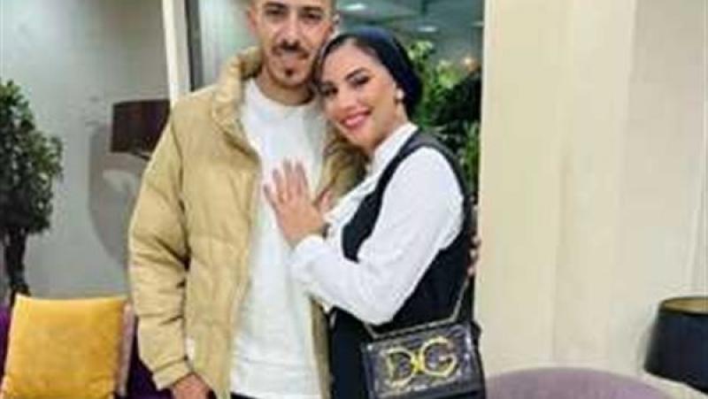 تفاصيل سحل وسرقة بلوجر شهيرة من قبل زوجها.. وعلاقة رضوى الشربيني بالواقعة