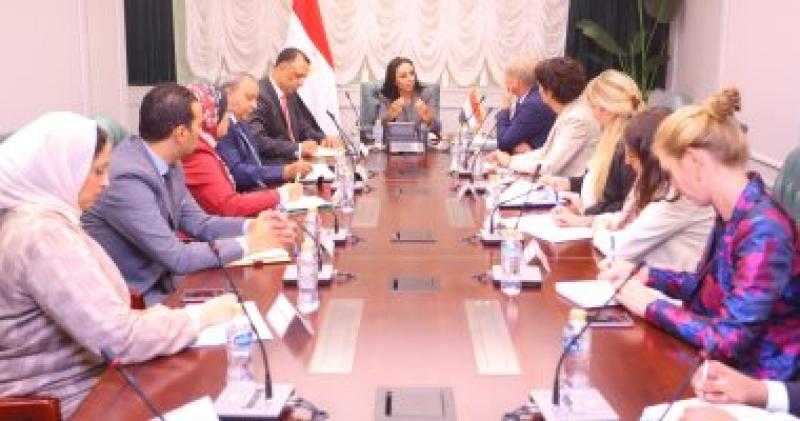 وزيرة التضامن تستعرض الاستراتيجية الوطنية لحقوق الإنسان