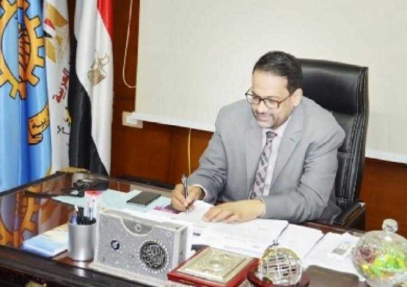 وكيل تعليم الغربية يتفقد مدرسة الجيل المسلم بإدارة شرق المحلة التعليمية