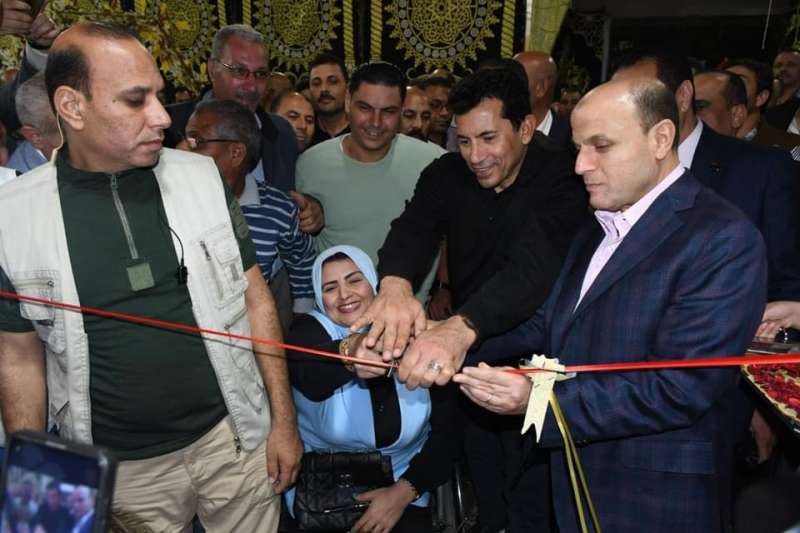 خط أحمر