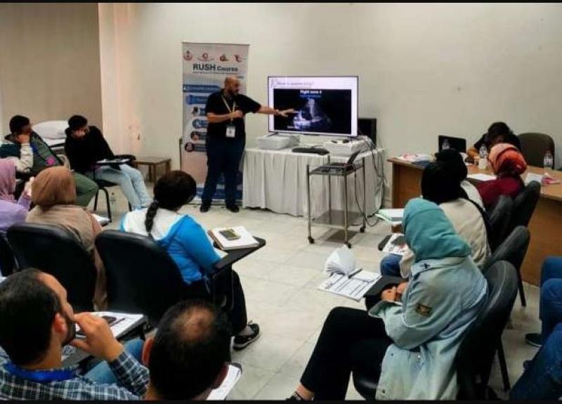 تدريب الأطباء على تشخيص الحالات الحرجة في مستشفى شرق المدينة بالإسكندرية