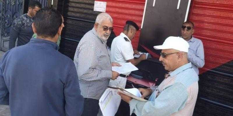 جهاز مدينة دمياط الجديدة ينفذ 48 قرار غلق وتشميع لمعارض سيارات مخالفة