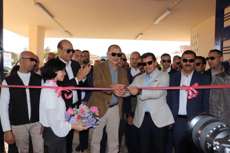خط أحمر