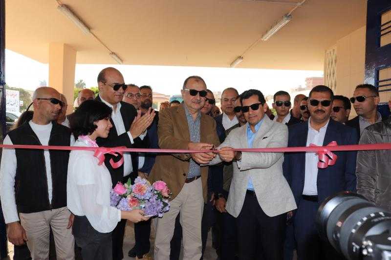 وزيرا قطاع الأعمال والشباب والرياضة يشهدان افتتاح تطوير ستاد ”غزل المحلة” والملاعب الفرعية
