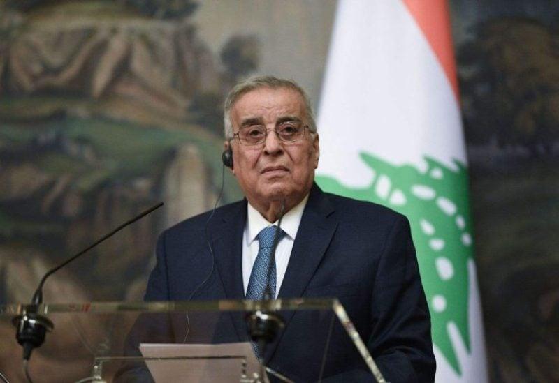 خط أحمر