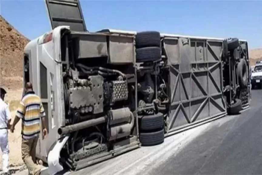 مصرع وإصابة 15 شخصا إثر حادث انقلاب أتوبيس بطريق إسكندرية الصحراوي
