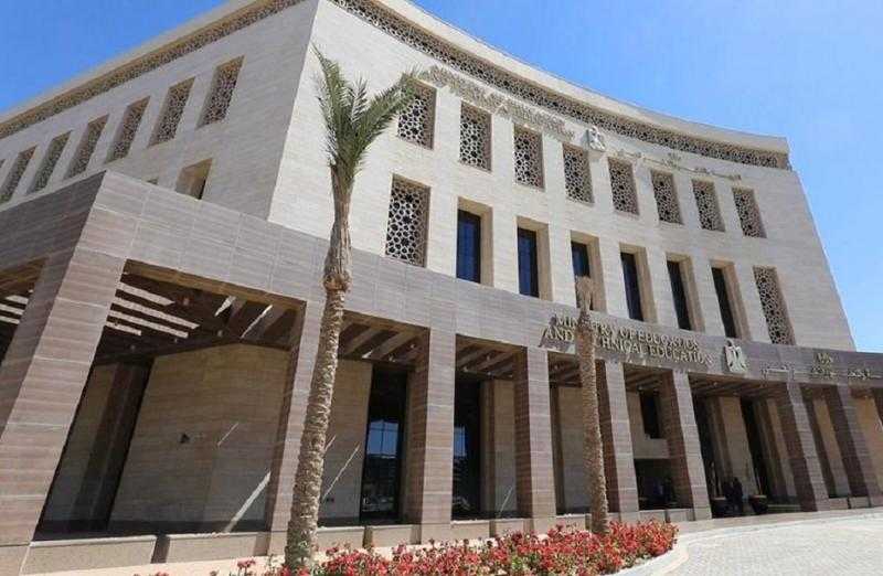 ”التعليم” تحدد مواعيد ورسوم امتحانات الطلاب المصريين في الخارج لجميع الصفوف